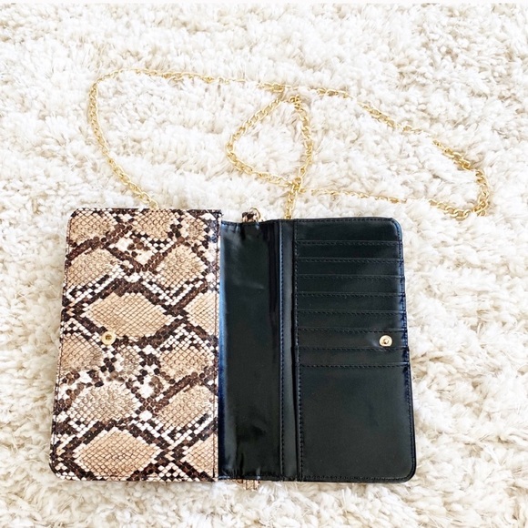 Brand New Snake Print Wallet/Crossbody Bag - Picture 3 of 3